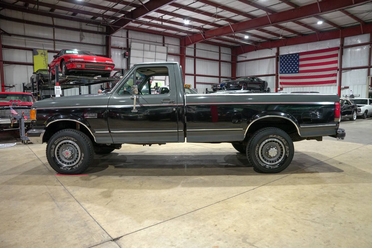 Used 1990 Ford F250 4x4 Regular Cab image 4