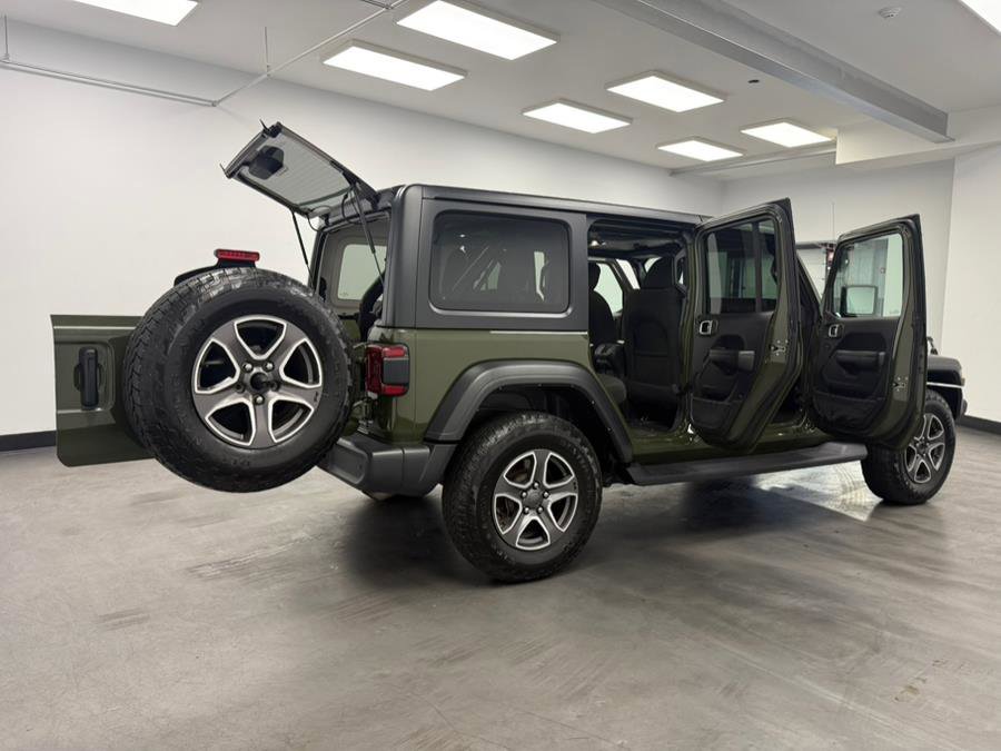 Used 2021 Jeep Wrangler Unlimited Sport image 33