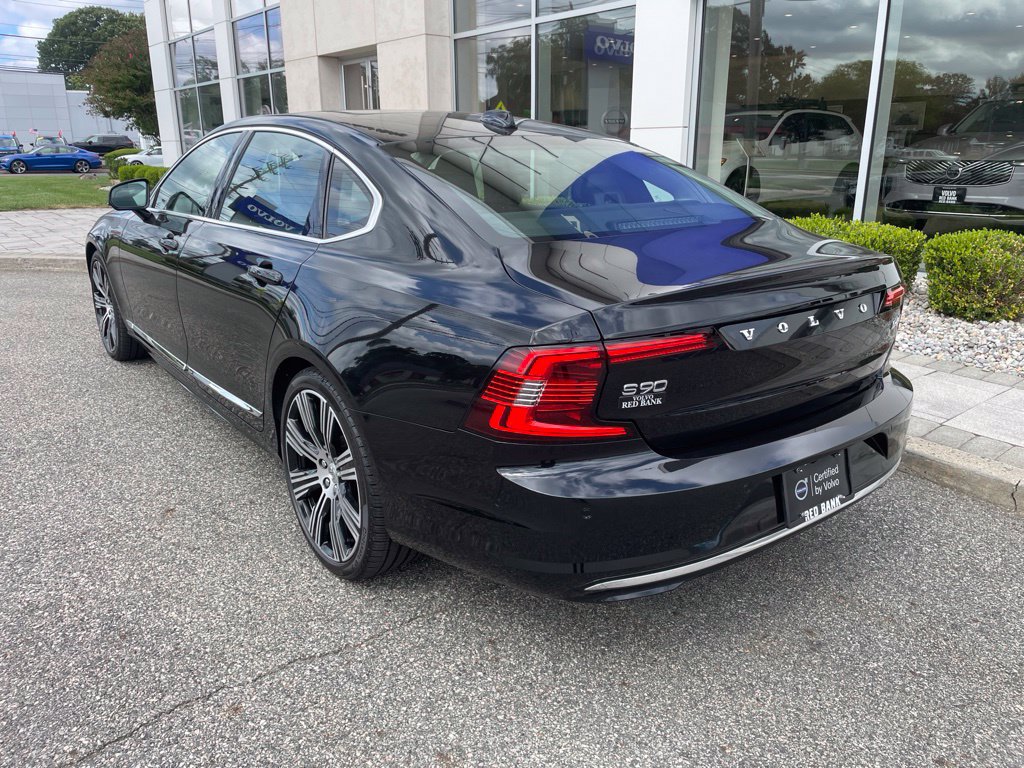Certified 2025 Volvo S90 B6 Ultra AWD/4WD image 3