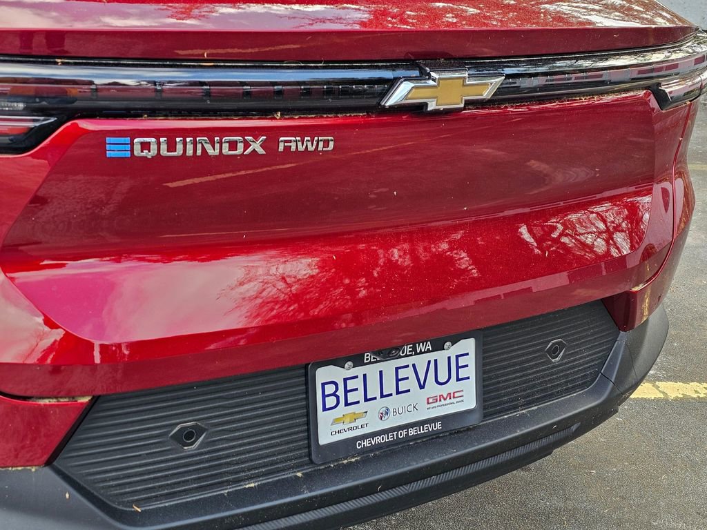 New 2026 Chevrolet Equinox EV LT AWD/4WD image 14