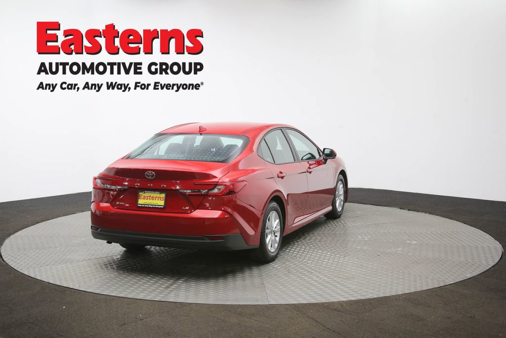 Used 2025 Toyota Camry LE image 39