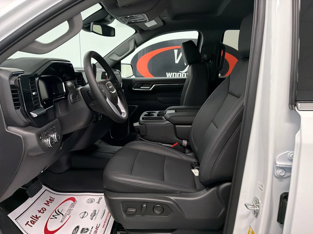 New 2026 GMC Sierra 1500 SLT AWD/4WD image 8