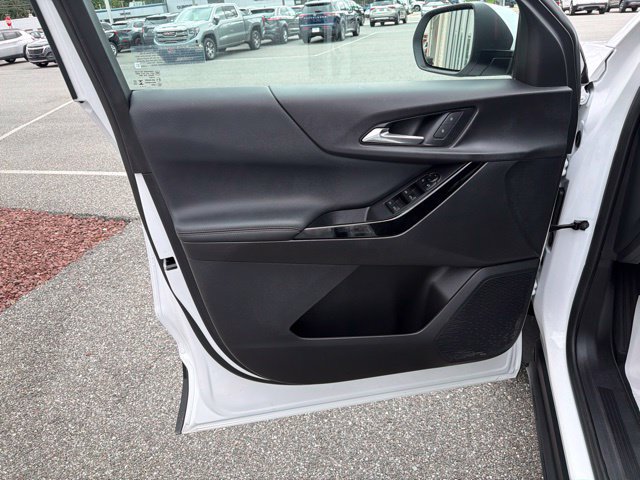 Used 2025 Chevrolet Equinox LT AWD/4WD image 11