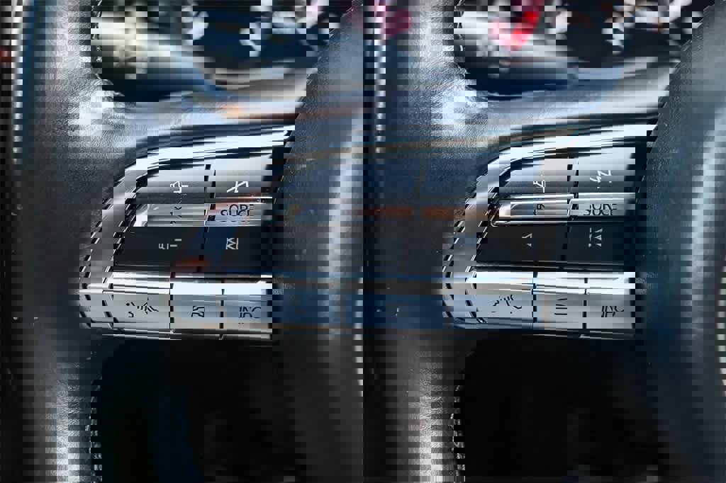 Used 2023 MAZDA CX-50 Meridian Edition w/ Cargo Package image 24