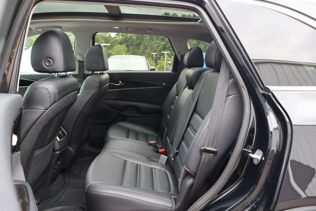 Used 2020 Kia Sorento EX FWD image 17