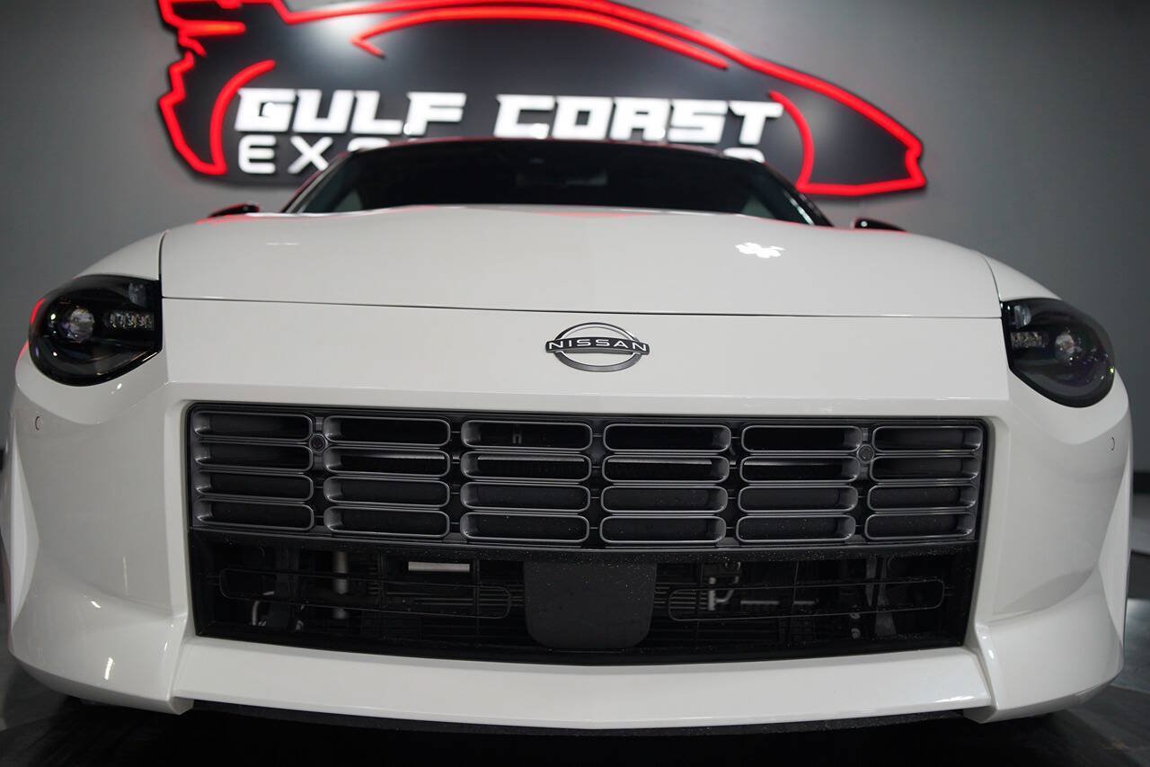 Used 2025 Nissan Z Sport w/ Floor Mat Package RWD image 14