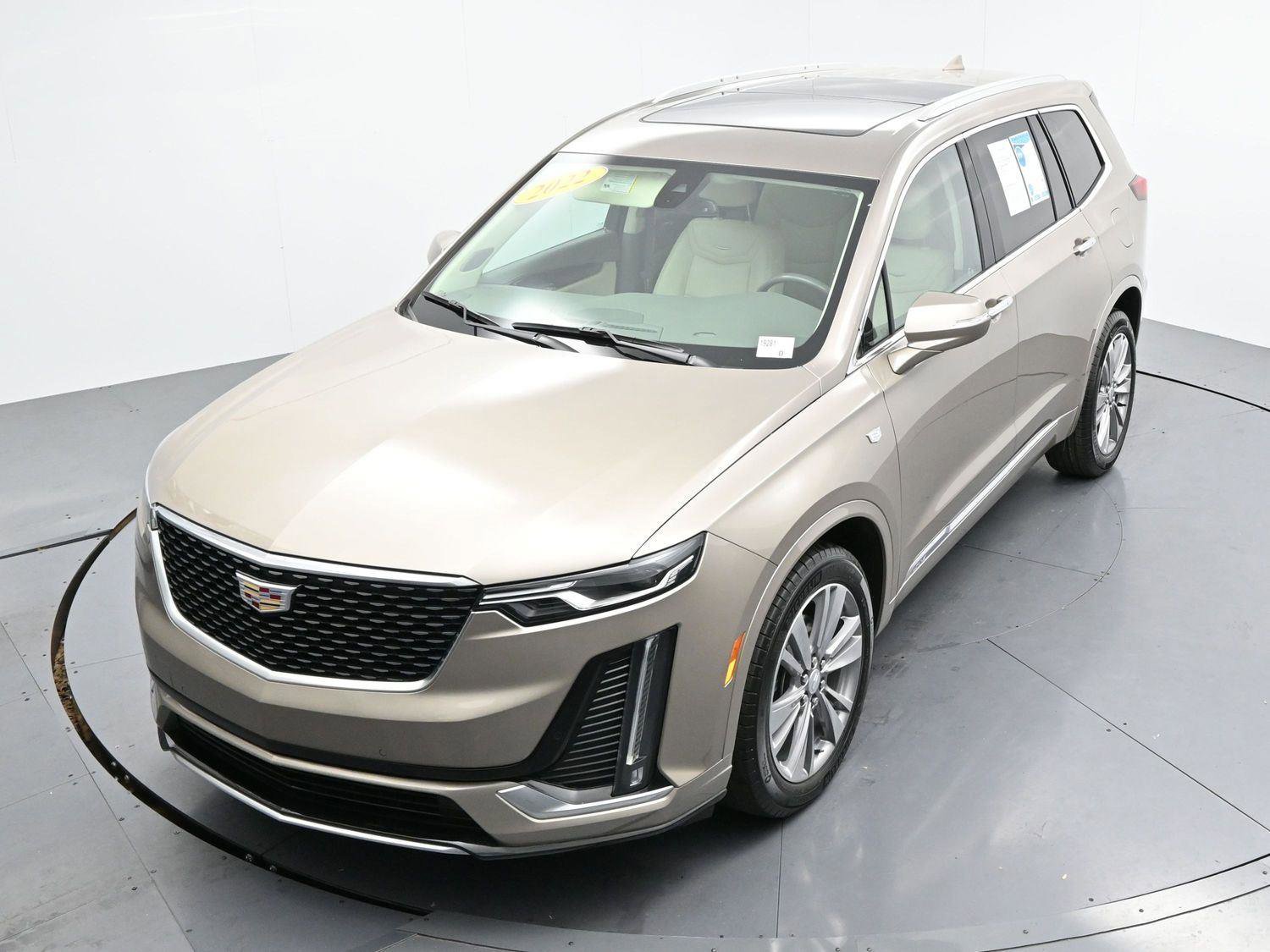 Certified 2022 Cadillac XT6 Premium Luxury image 47