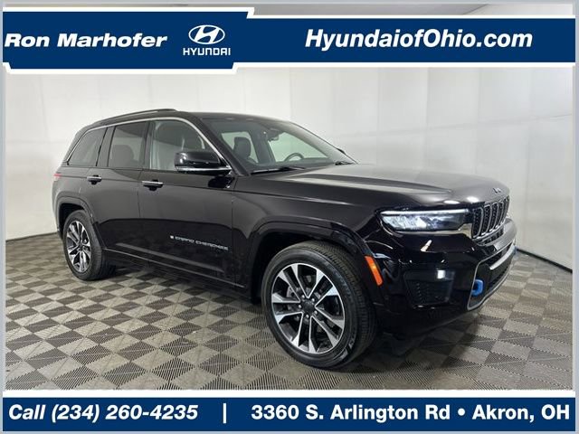 Used 2022 Jeep Grand Cherokee Overland w/ Advanced Protech Group III