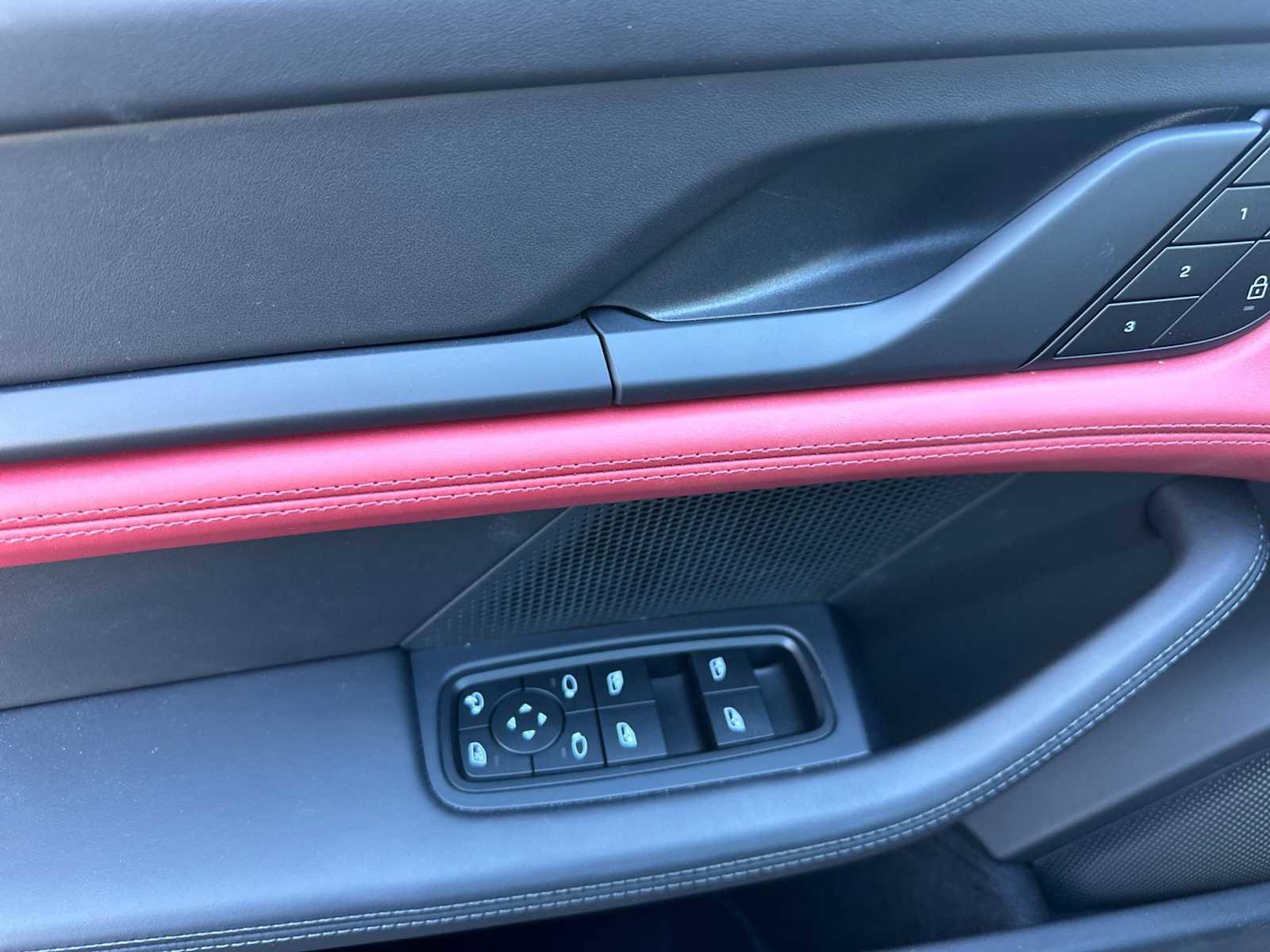 Used 2024 Porsche Taycan 4S image 12