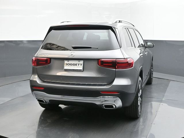 New 2025 Mercedes-Benz GLB 250 image 11