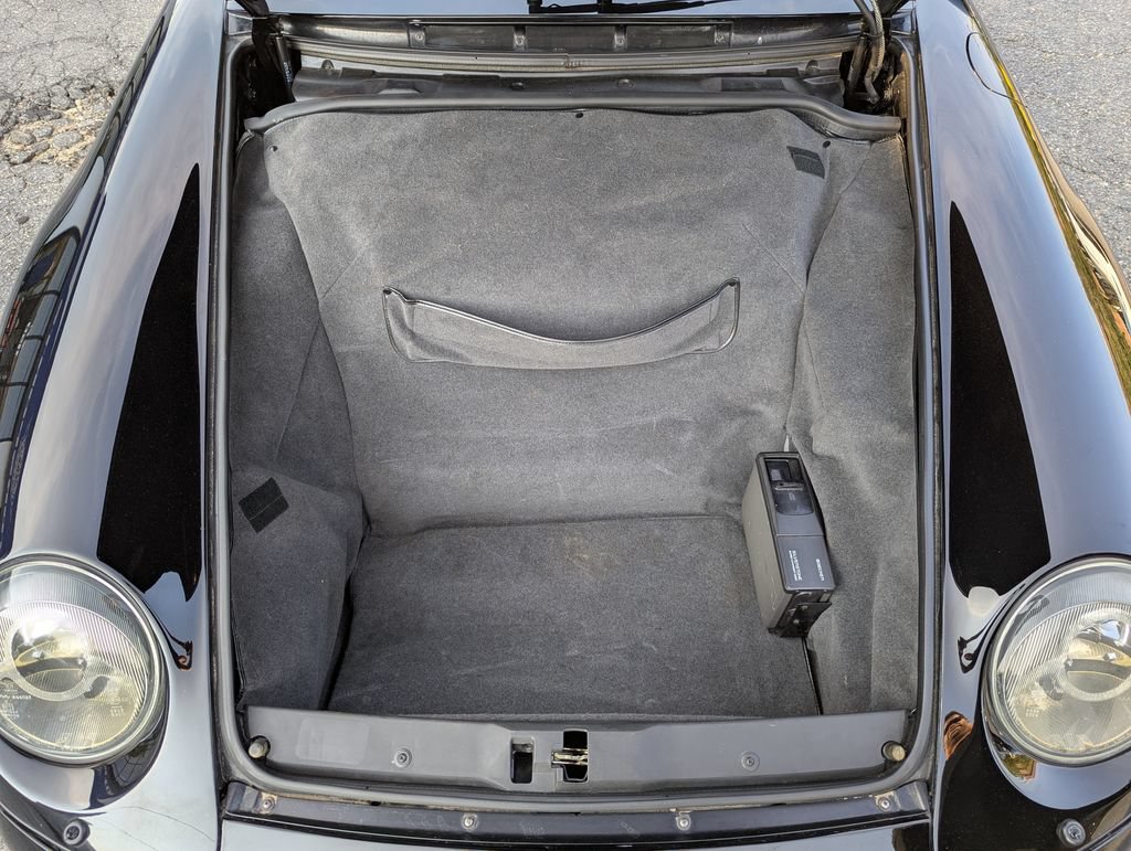 Used 1997 Porsche 911 Carrera RWD image 43