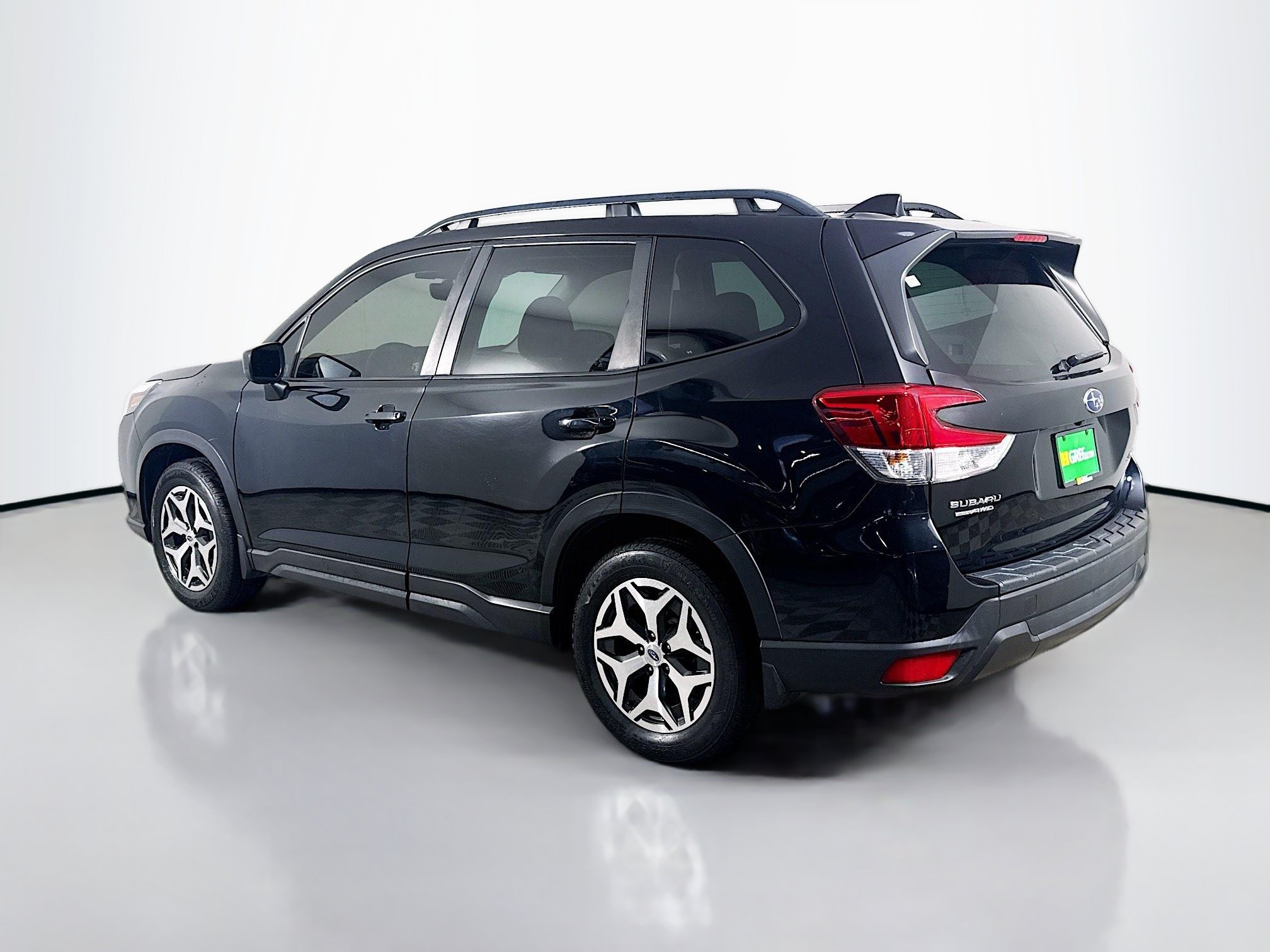Used 2022 Subaru Forester Premium AWD/4WD image 7