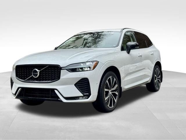 Certified 2023 Volvo XC60 B5 Plus w/ Climate Package image 4