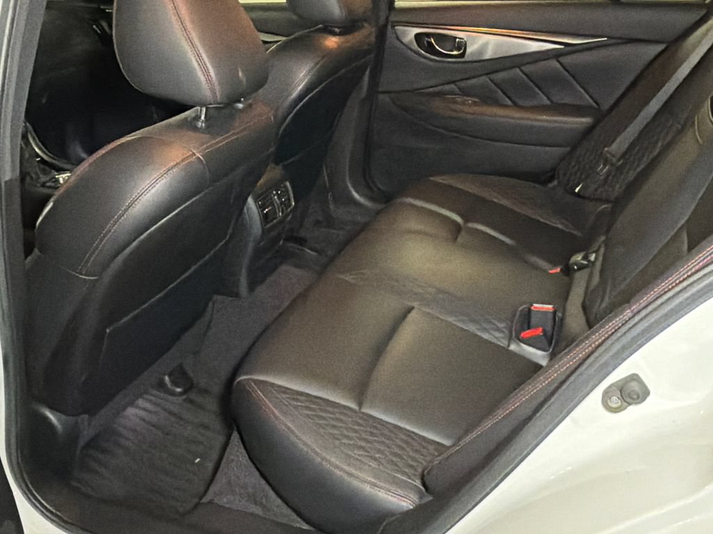 Used 2018 INFINITI Q50 Red Sport 400 w/ Cargo Package (L95) RWD image 14