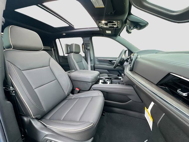 New 2026 Chevrolet Suburban Premier image 34