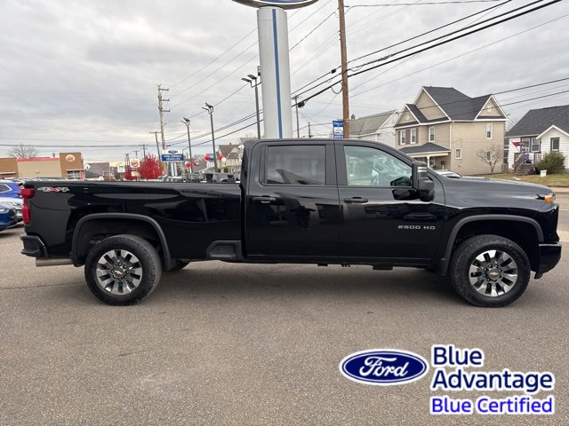Used 2024 Chevrolet Silverado 2500 Custom w/ Custom Value Package image 5