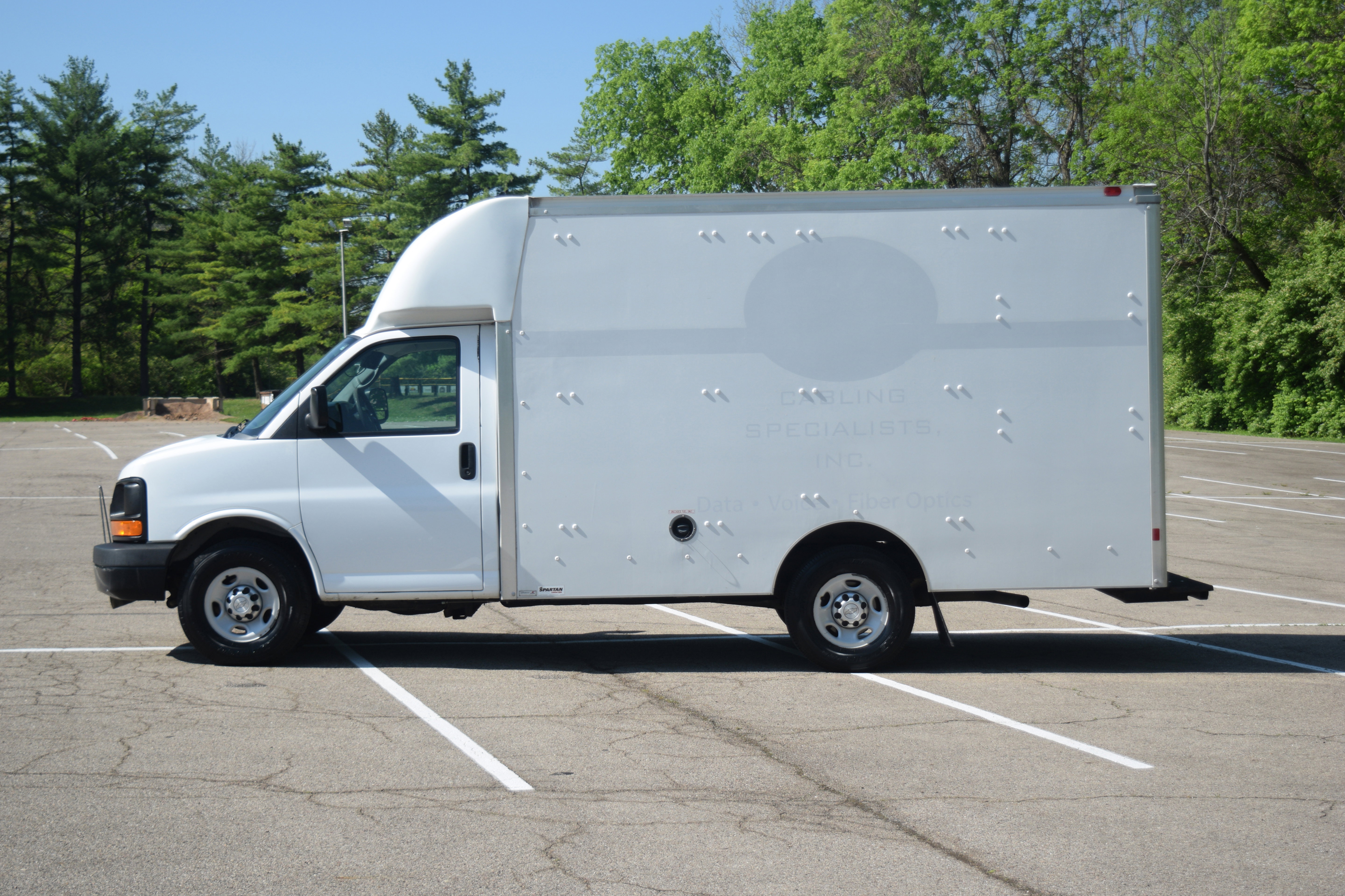 Used 2014 Chevrolet Express 3500 RWD image 11