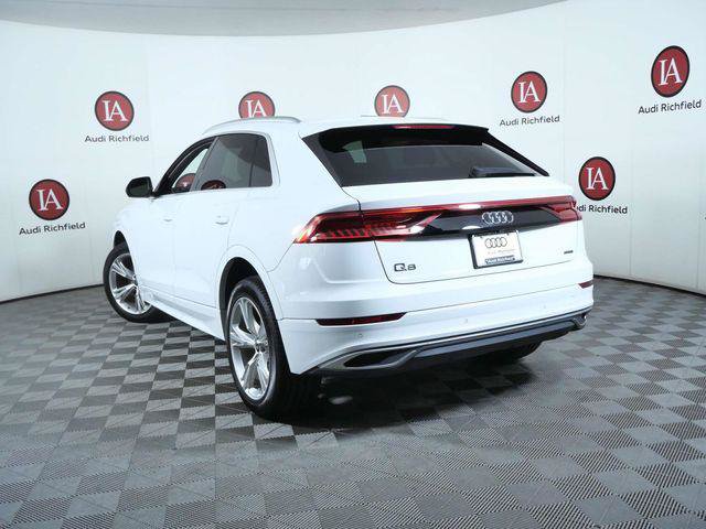 Used 2023 Audi Q8 Premium AWD/4WD image 6