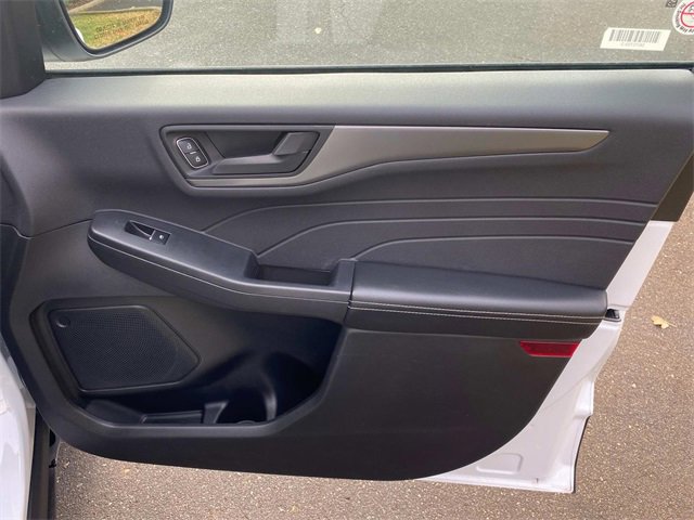 Used 2025 Ford Escape Active image 34