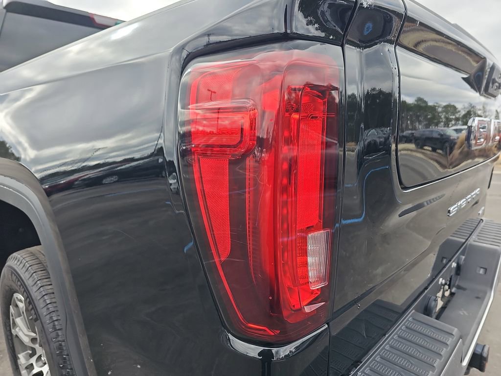Used 2025 GMC Sierra 1500 SLT image 36