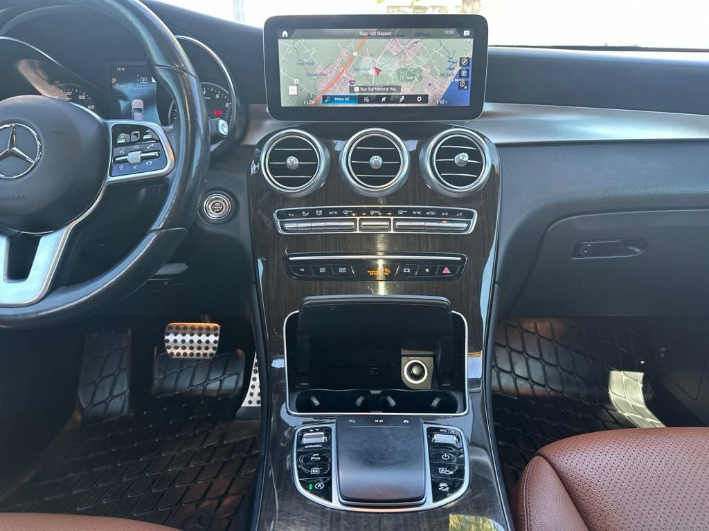Used 2021 Mercedes-Benz GLC 300 4MATIC image 19