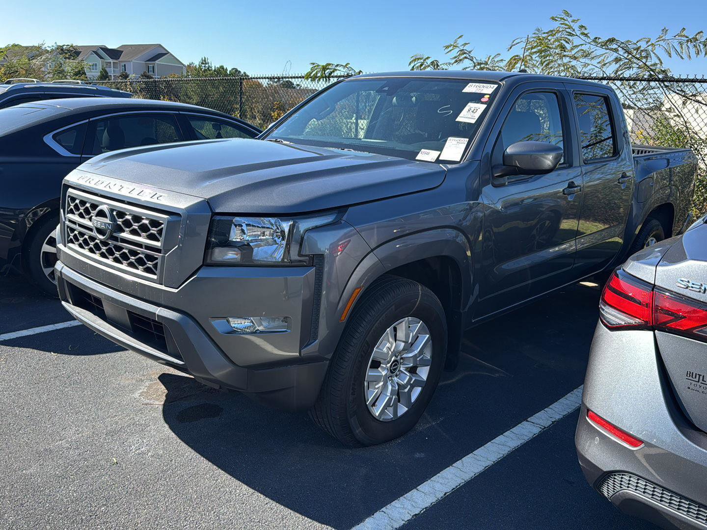 Used 2022 Nissan Frontier SV