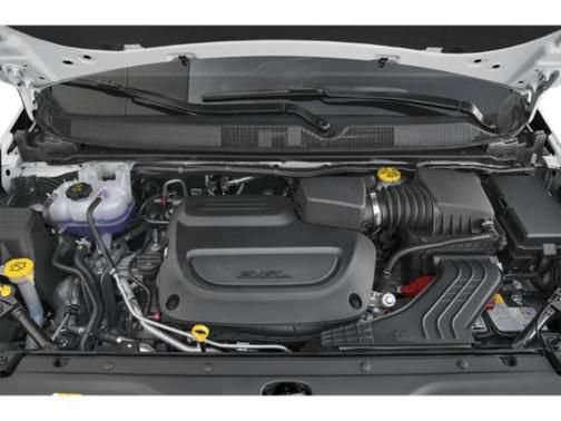 Used 2025 Chrysler Voyager LX FWD image 12