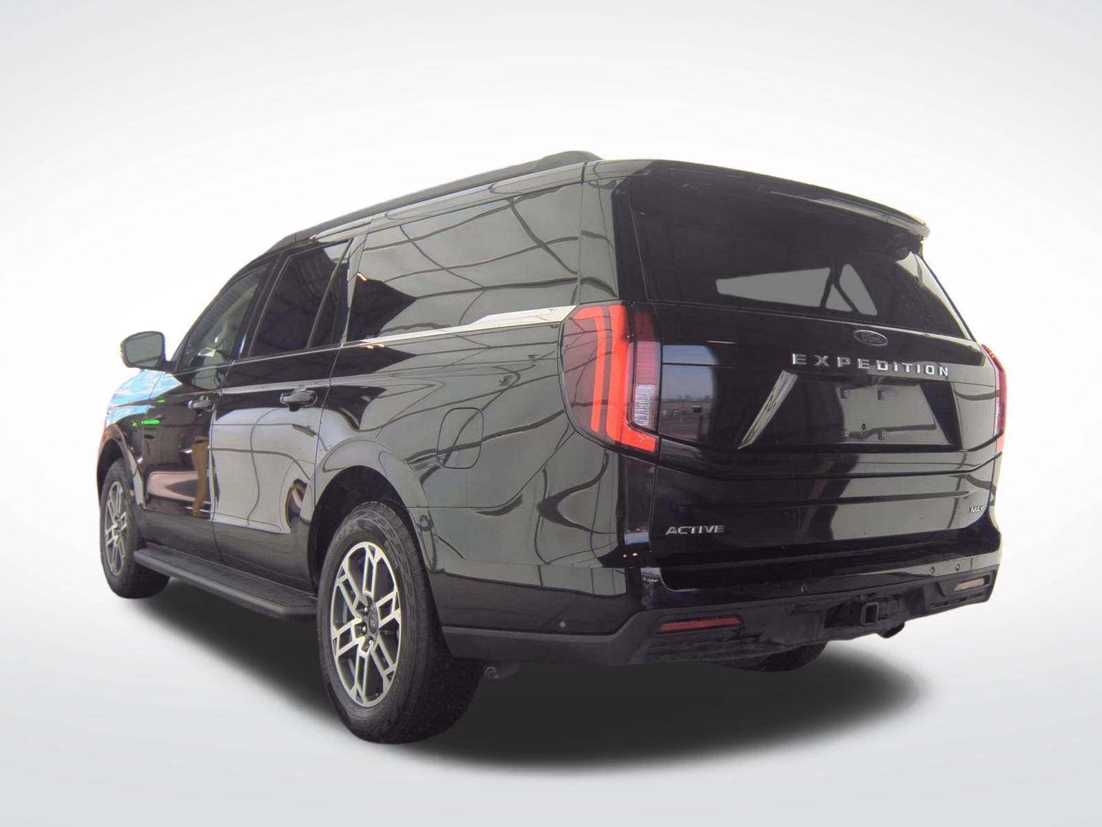 Used 2025 Ford Expedition Max Active AWD/4WD image 8