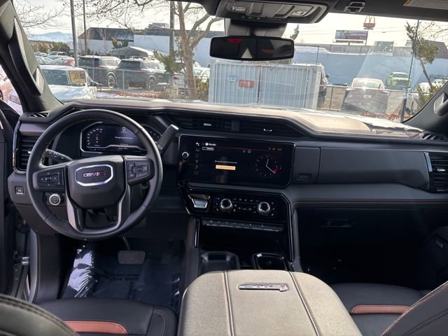 Used 2025 GMC Sierra 2500 AT4 image 15