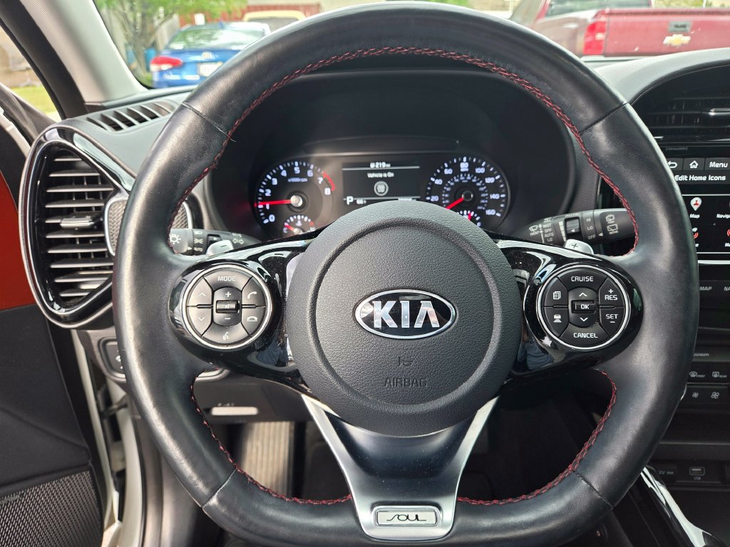 Used 2021 Kia Soul Turbo FWD image 10