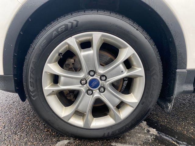 Used 2015 Ford Escape Titanium w/ Canadian Touring Package image 23