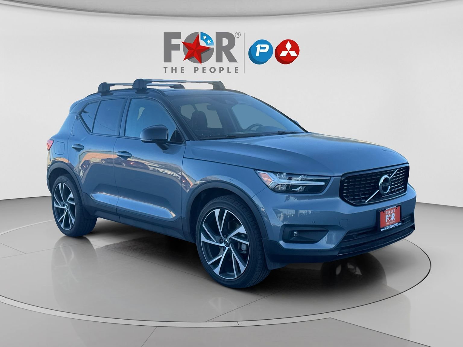 Used 2020 Volvo XC40 T4 R-Design w/ Protection Package Premier FWD image 7