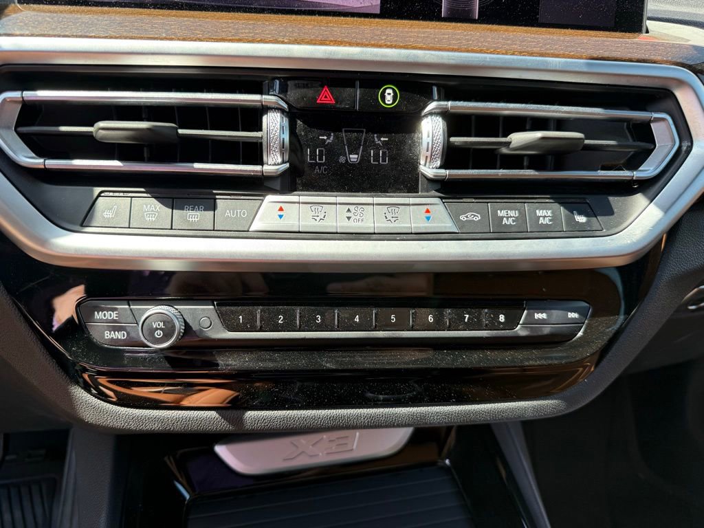 Used 2022 BMW X3 xDrive30i w/ Premium Package 2 AWD/4WD image 13