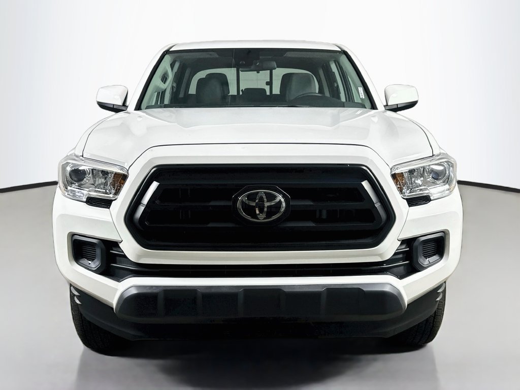 Used 2023 Toyota Tacoma SR AWD/4WD image 2