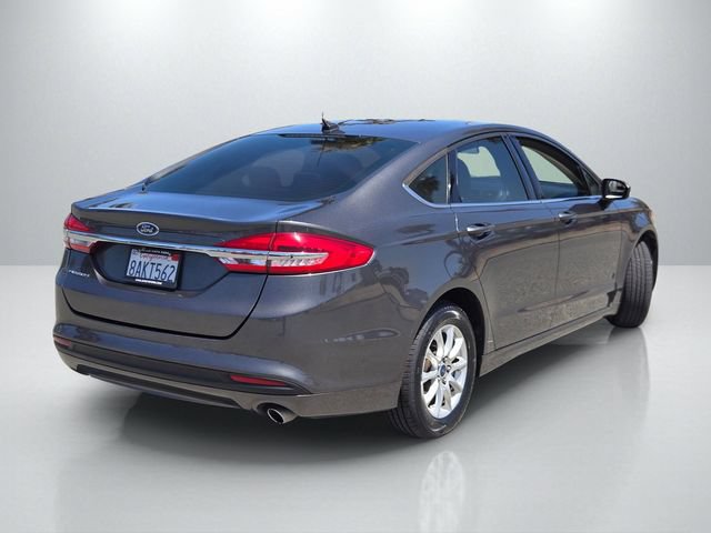 Used 2017 Ford Fusion S FWD image 4