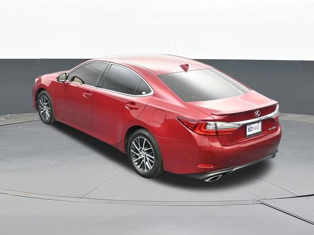 Used 2017 Lexus ES 350 w/ Luxury Package image 57