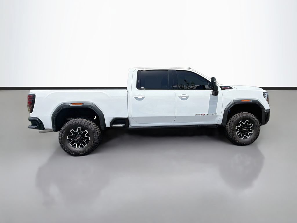 Used 2026 GMC Sierra 2500 AT4X AWD/4WD image 4