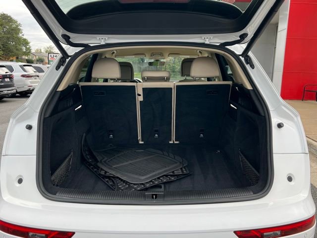 Used 2020 Audi Q5 2.0T Premium AWD/4WD image 30