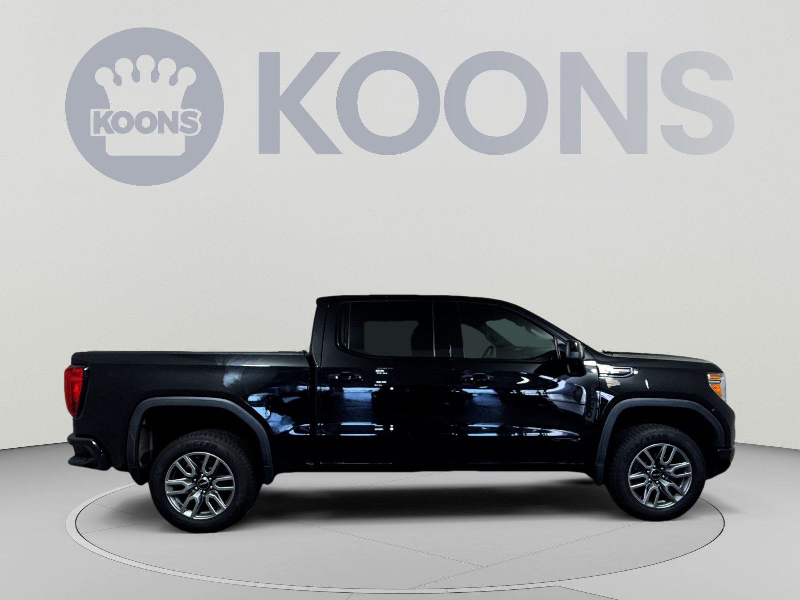 Used 2021 GMC Sierra 1500 AT4 w/ AT4 Premium Package AWD/4WD image 8
