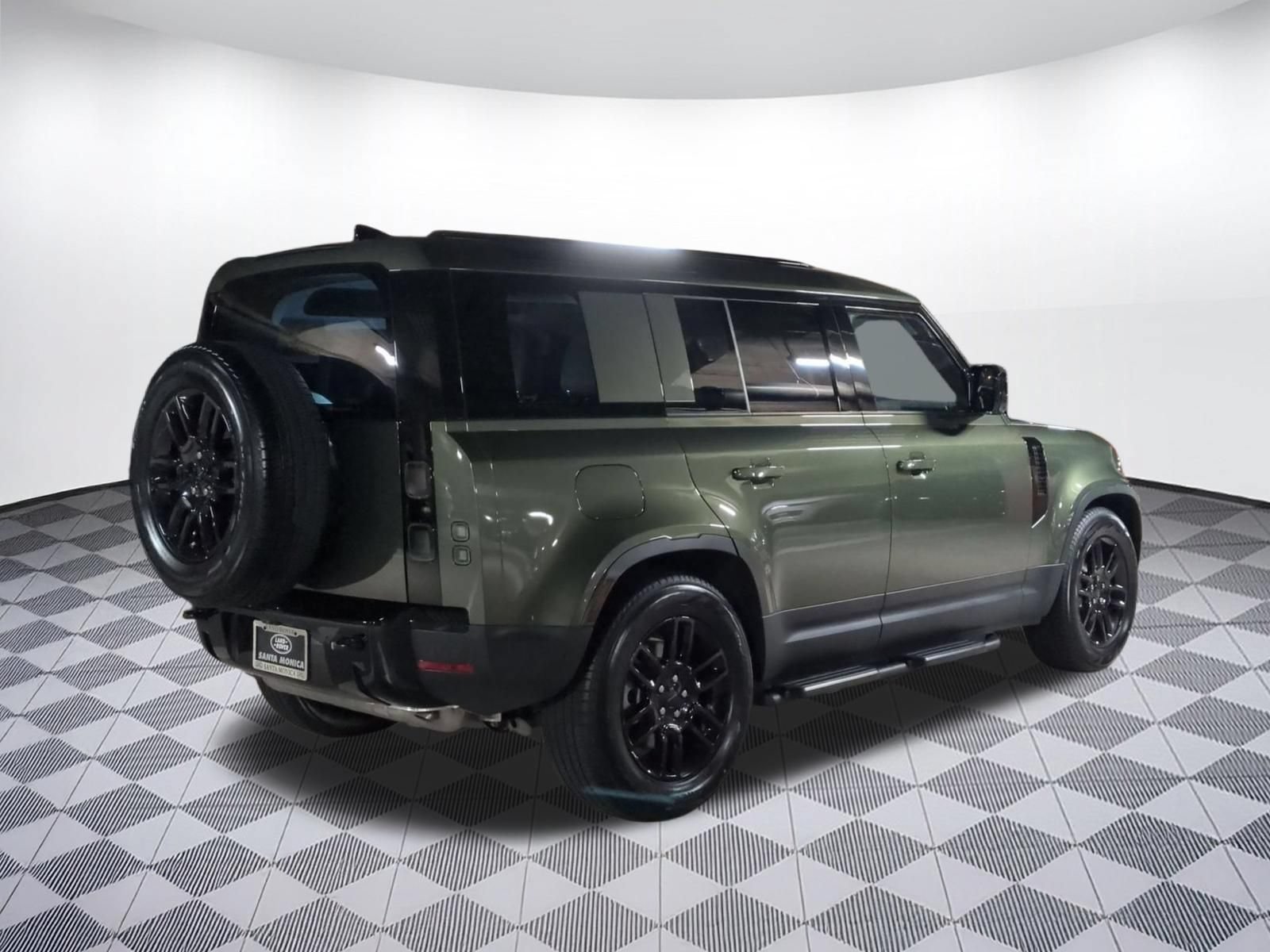 New 2026 Land Rover Defender 110 S AWD/4WD image 5