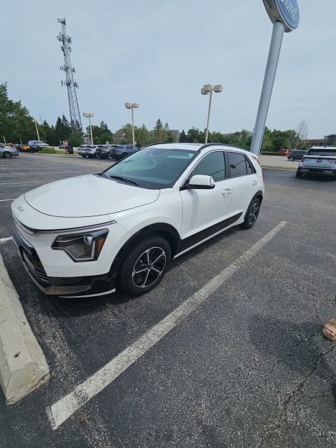 Used 2025 Kia Niro