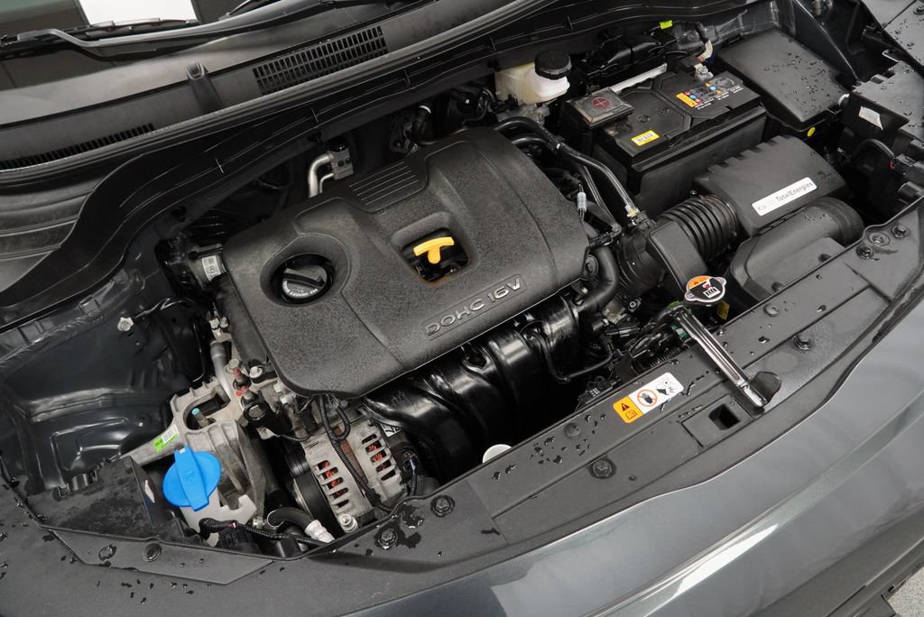 Used 2025 Kia Soul LX w/ LX Technology Package FWD image 40
