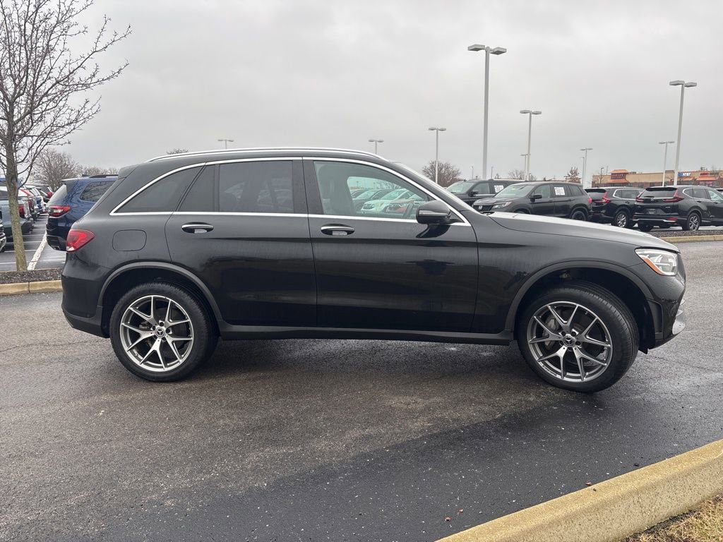 Used 2022 Mercedes-Benz GLC 300 4MATIC image 13