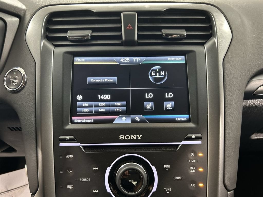 Used 2015 Ford Fusion Titanium AWD/4WD image 14