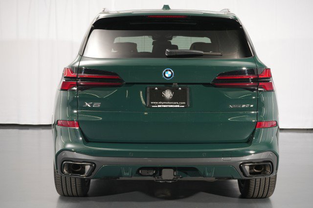 Used 2026 BMW X5 xDrive50e w/ M Sport Package AWD/4WD image 13