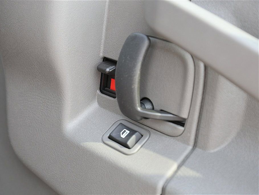 New 2025 Chevrolet Express 2500 w/ Communications Package image 33