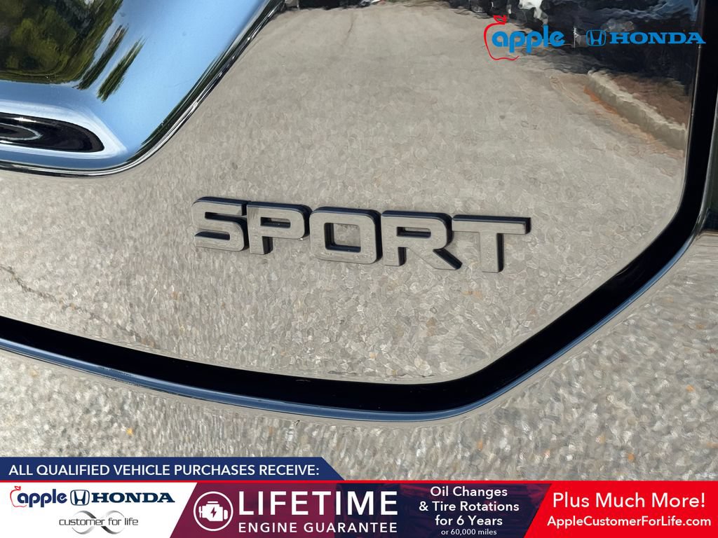 Used 2025 Honda Pilot Sport image 22