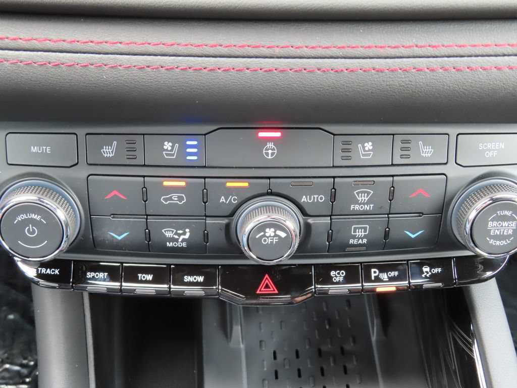 New 2026 Dodge Durango GT w/ Tow 'N Go Package AWD/4WD image 11