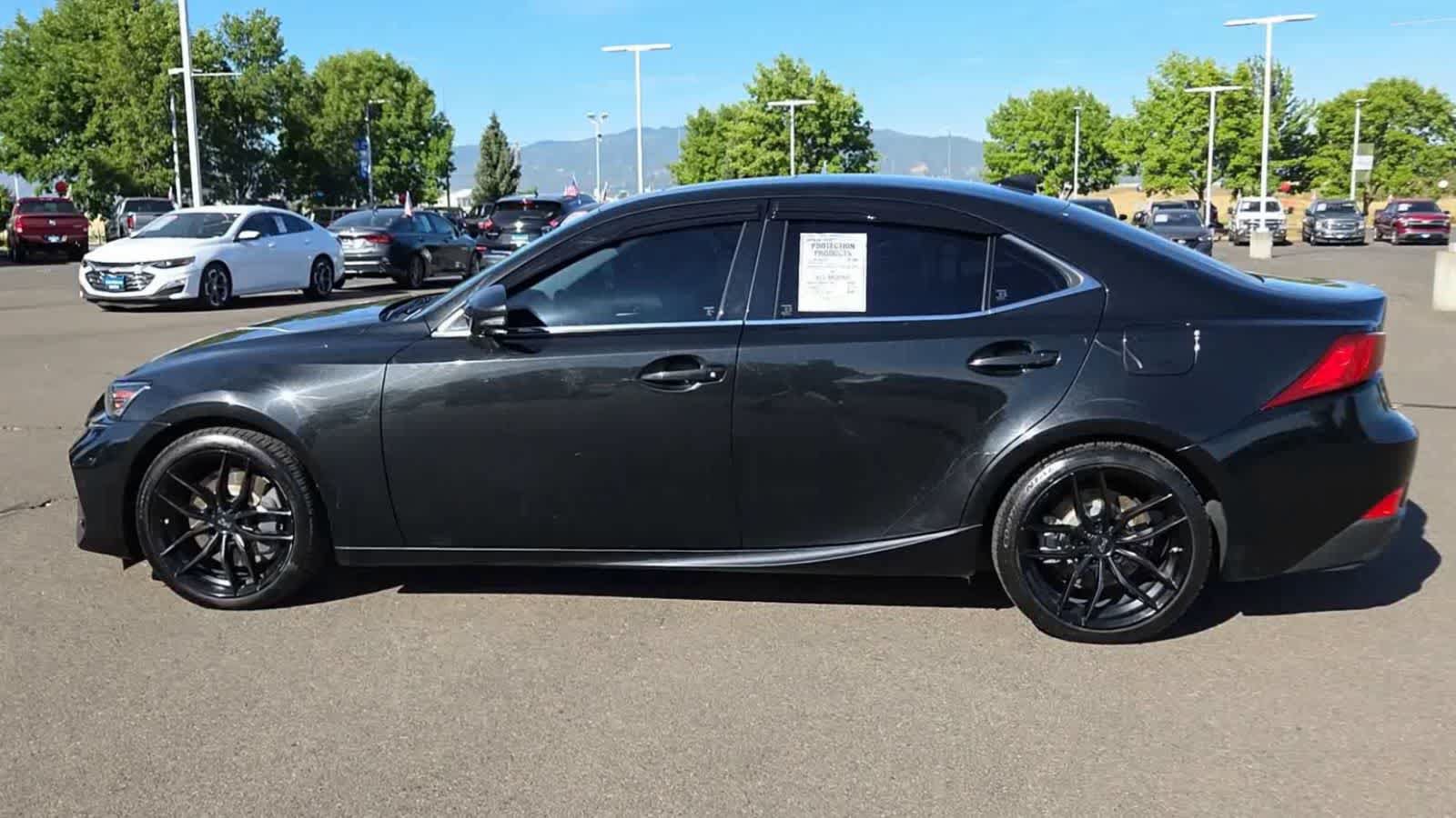 Used 2017 Lexus IS 300 AWD w/ Navigation System Package image 5
