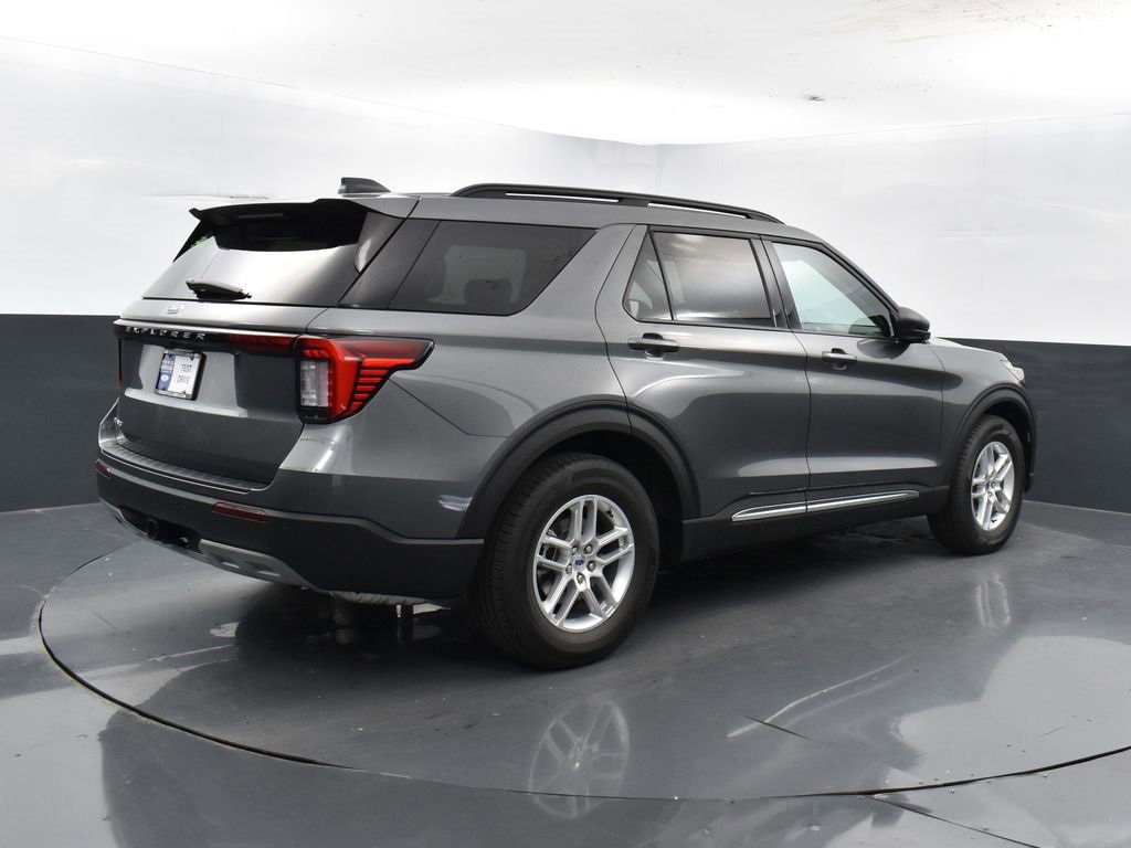 New 2025 Ford Explorer Active w/ Active Comfort Package image 6